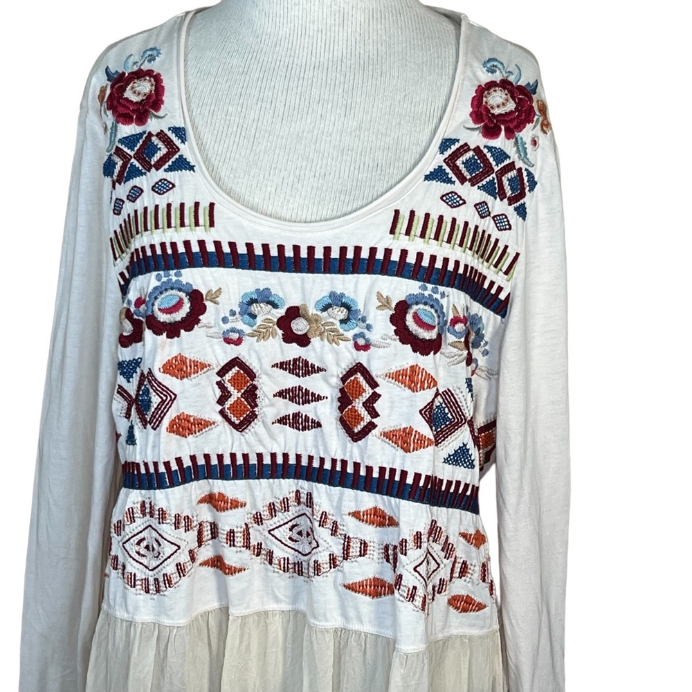 Johnny Was Embroidered Ivory Long Sleeve Peplum Tunic Size 1X EUC - Picture 2 of 12